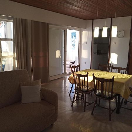 Apartman Mijic โตรกีร์ ภายนอก รูปภาพ