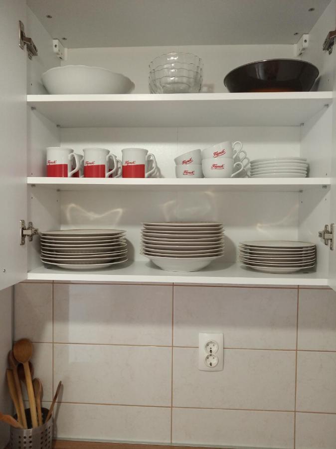 Apartman Mijic โตรกีร์ ภายนอก รูปภาพ