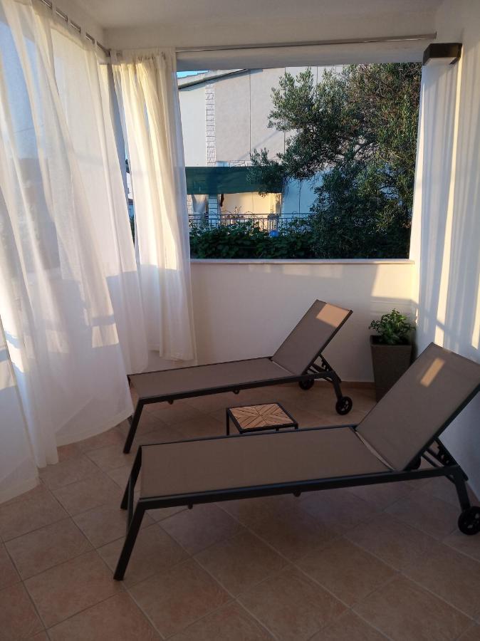 Apartman Mijic โตรกีร์ ภายนอก รูปภาพ